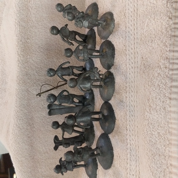 HUGE Lot of 11 Pewter People Figurines - Picture 1 of 8